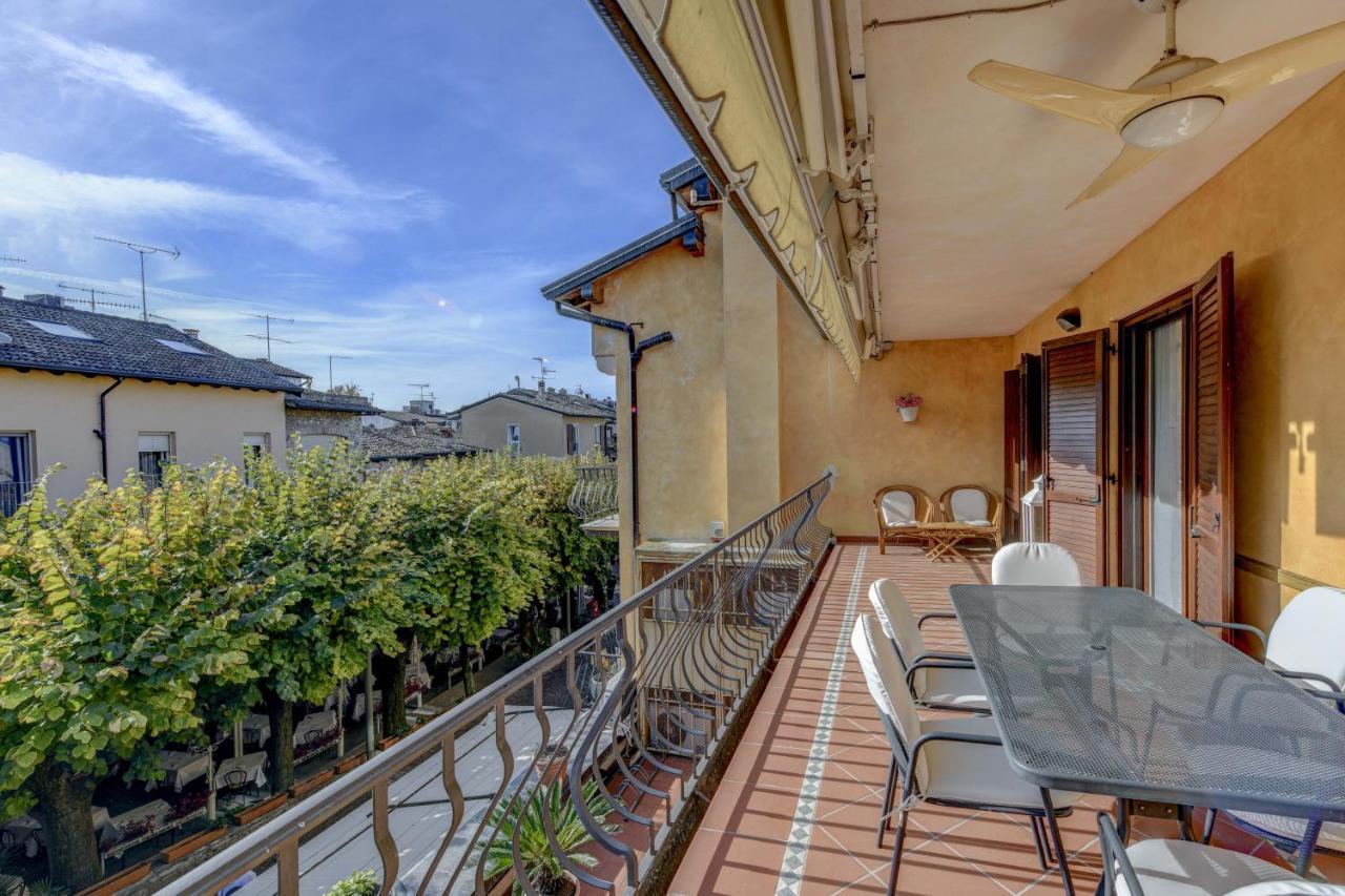 Prestige Apartment Sirmione Exterior photo