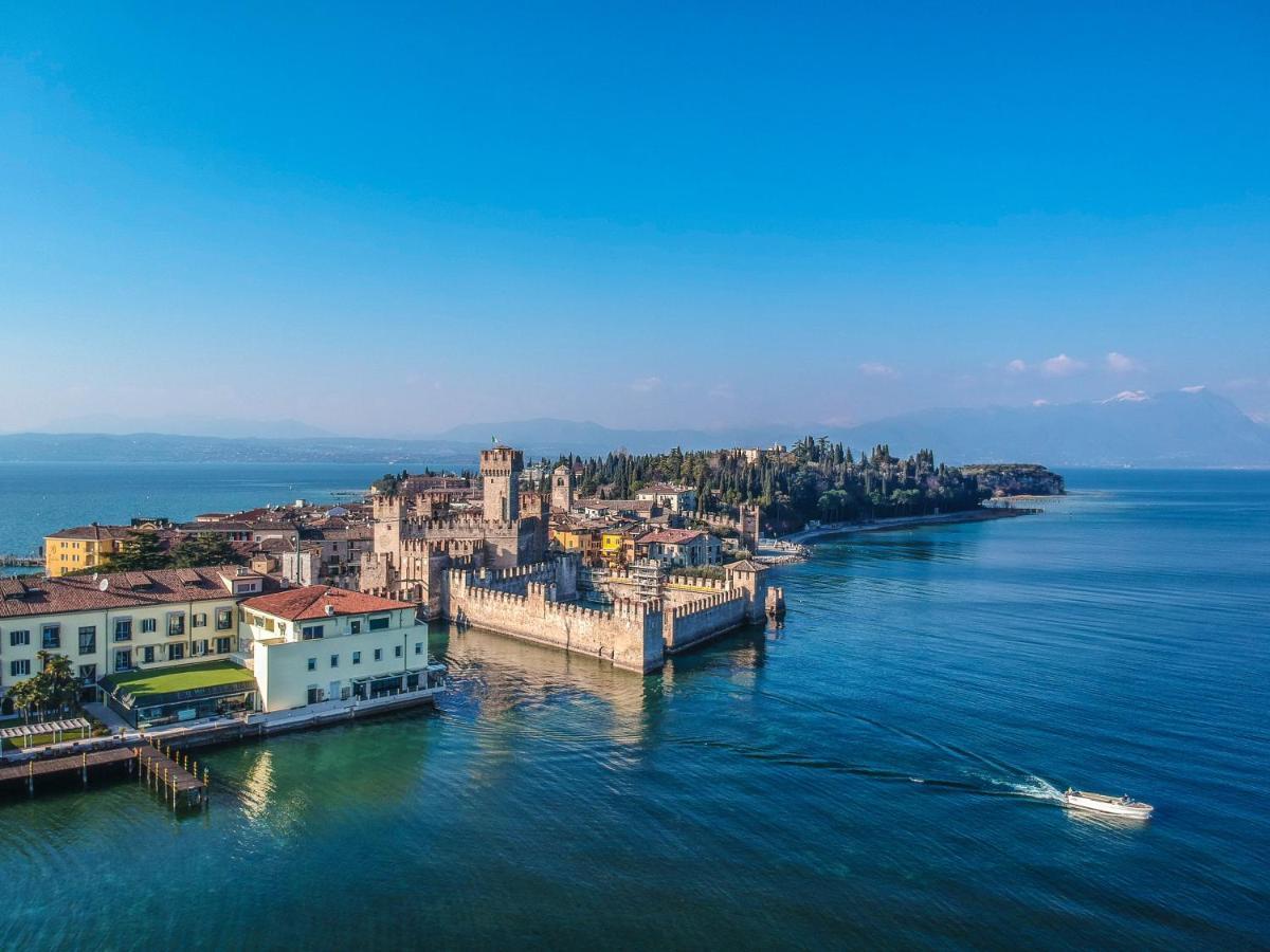 Prestige Apartment Sirmione Exterior photo